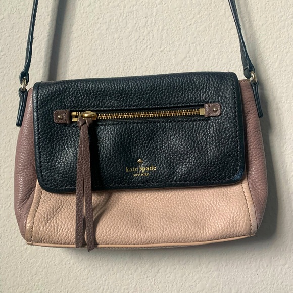 kate spade Handbags - Kate Spade Cobble Hill Mini Bag